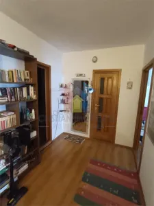 ULTRACENTRAL! Duplex 3 Camere, 2 bai, 2 balcoane , 112 mp.MOBILAT si UTILAT!! - foto 11