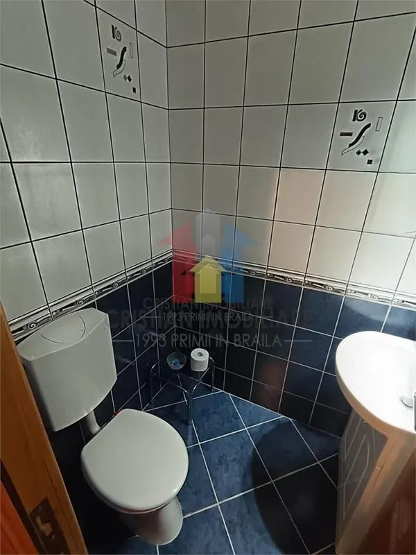ULTRACENTRAL! Duplex 3 Camere, 2 bai, 2 balcoane , 112 mp.MOBILAT si UTILAT!! - foto 13