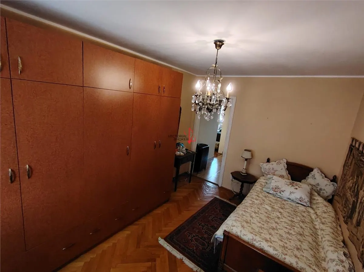 Apartament 3 camere zona Calea Grivitei Podul Grand - foto 16