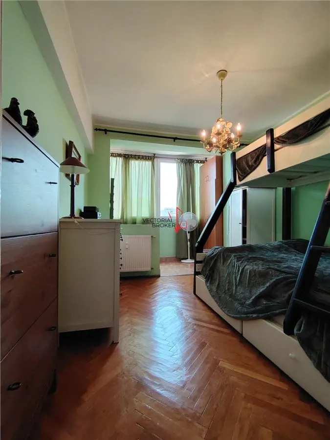 Apartament 3 camere zona Calea Grivitei Podul Grand - foto 10