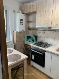 Apartament 2 camere, Tractorul, etaj 3, semidecomandat - foto 6