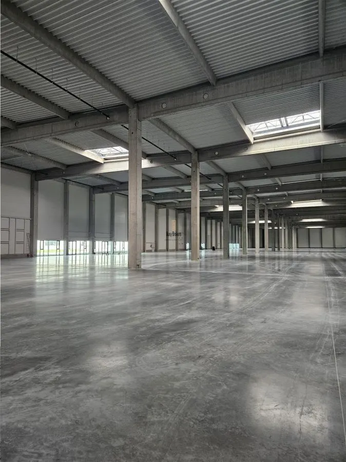 Spatiu Industrial - 3600 mp - Productie - Depozitare - foto 1