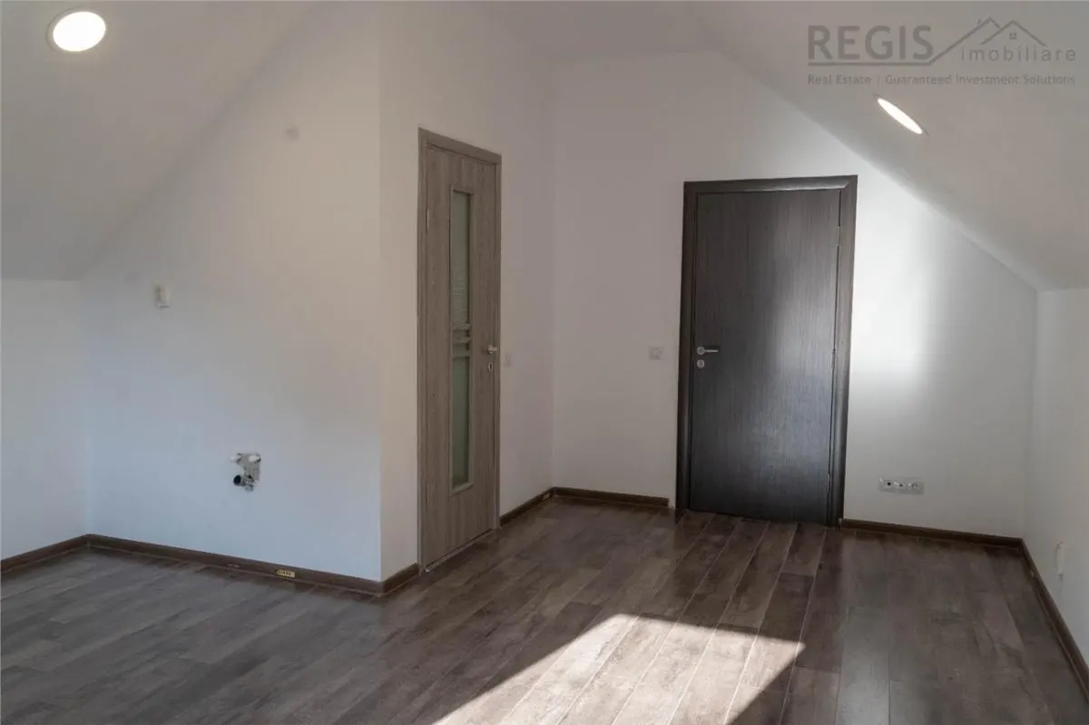 Cladire comerciala | 300 mp |Cartier  Noua | Versatila, multiple destinatii - foto 15