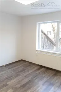 Cladire comerciala | 300 mp |Cartier  Noua | Versatila, multiple destinatii - foto 5