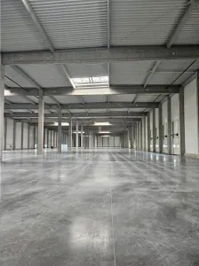 Spatiu Industrial - 7500 mp - Productie - Depozitare - Oradea