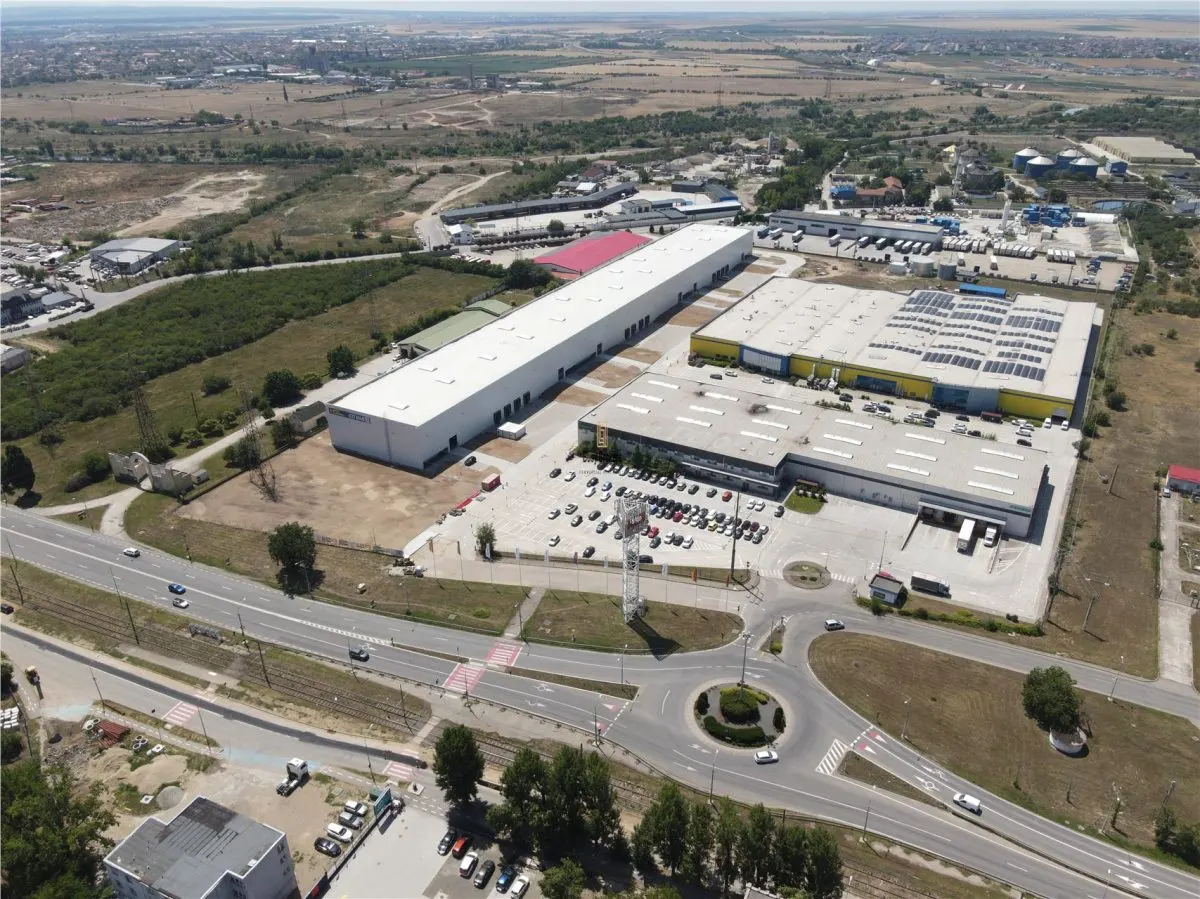 Spatiu Industrial - 7500 mp - Productie - Depozitare - foto 8