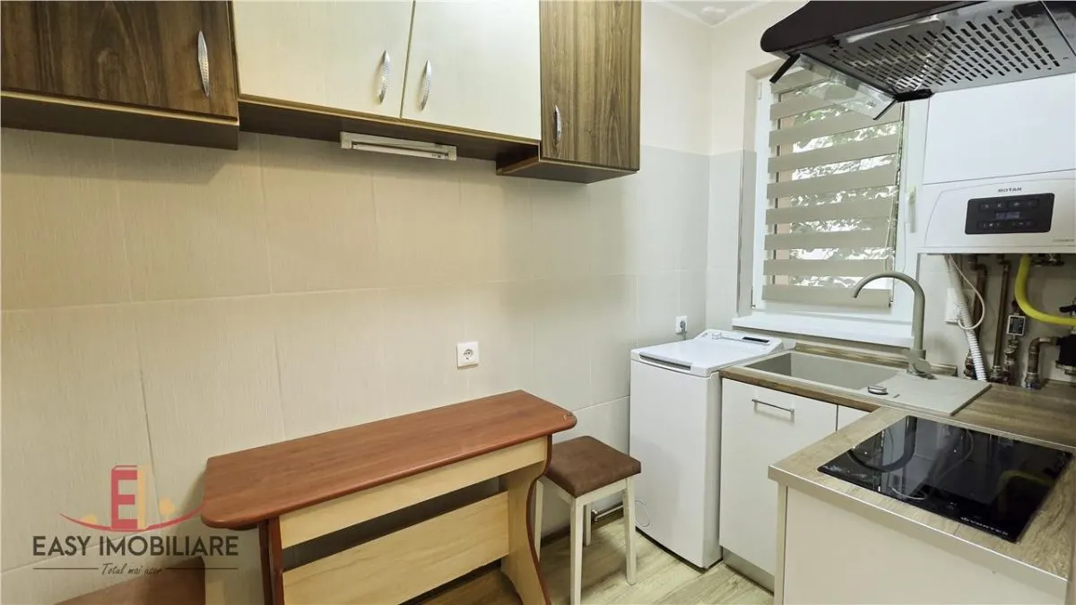 Apartament 2 camere, etaj 1, str. Petru Dobra, circular, 38 mp, proaspat zugravit - foto 7