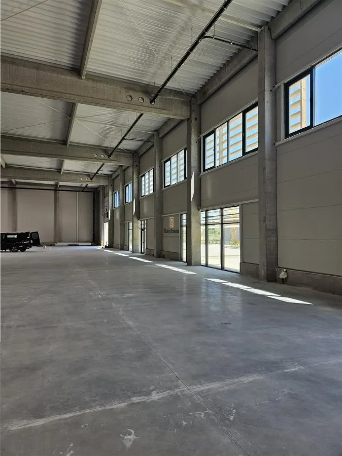 Spatiu Comercial - 1100 mp - foto 12