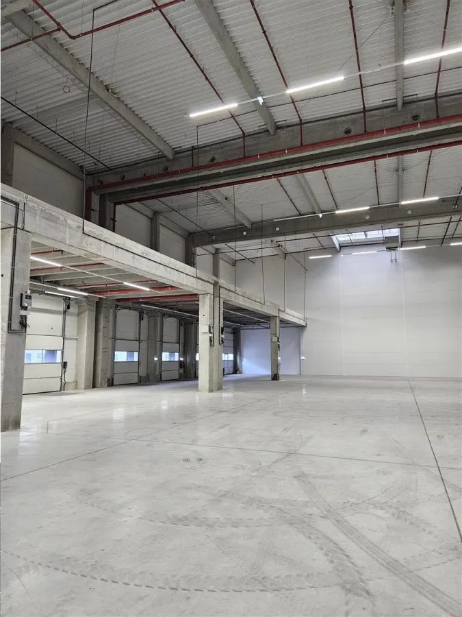 Spatiu Industrial - 2500 mp - Logistica - Productie - Depozitare - foto 3