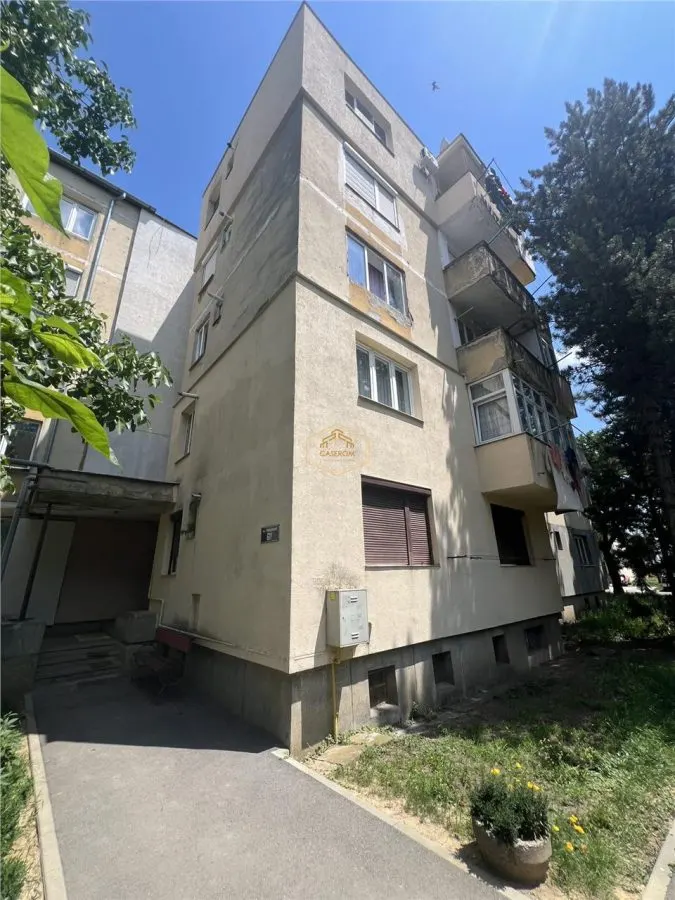 Etaj I | Apartament cu 3 camere | Botizului - foto 11