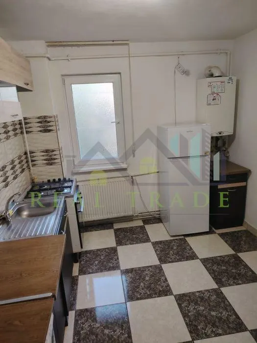 Apartament 2 camere renovat zona Garii - foto 4