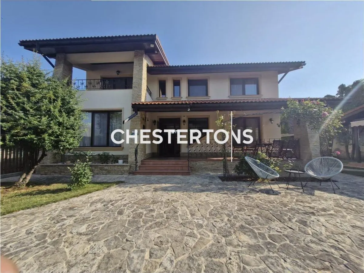 Vila/casa vacanta premium cu 5 camere , teren de 551 m.p.in Costinesti Schitu - foto 1