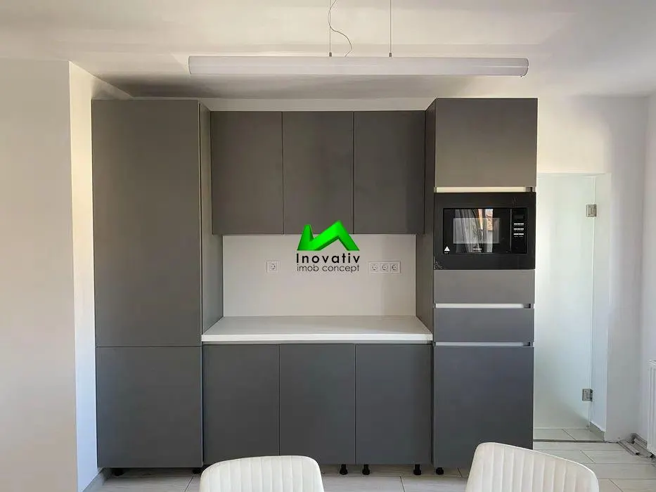 Apartament modern de inchiriat 4 camere Sibiu Central - foto 7