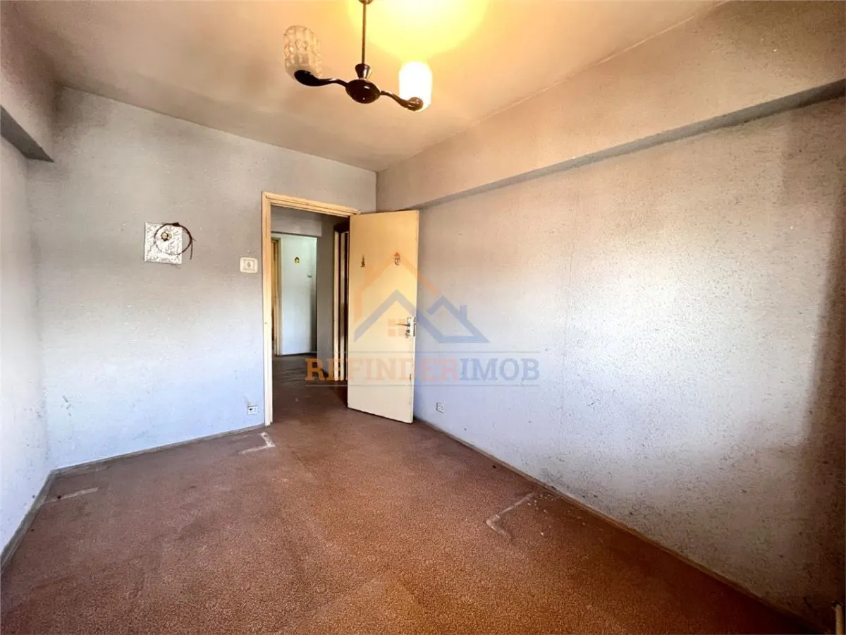 Apartament 3 camere, bloc 1980 - Drumul Taberei - Metrou Valea Ialomitei - foto 18