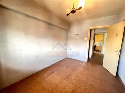 Apartament 3 camere, bloc 1980 - Drumul Taberei - Metrou Valea Ialomitei - foto 6