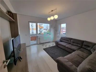 Apartament 3 camere, Tractorul, bloc nou, etaj intermediar - Brasov