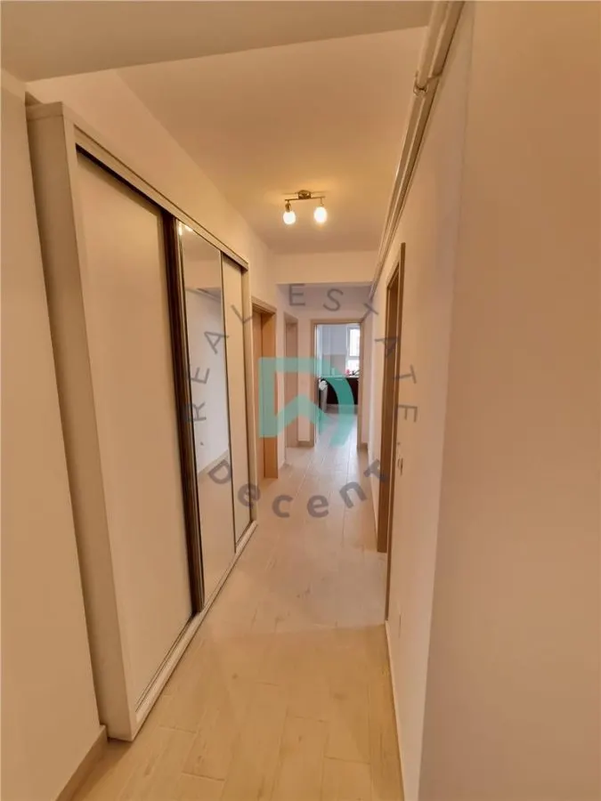 Apartament 3 camere, Tractorul, bloc nou, etaj intermediar - foto 6
