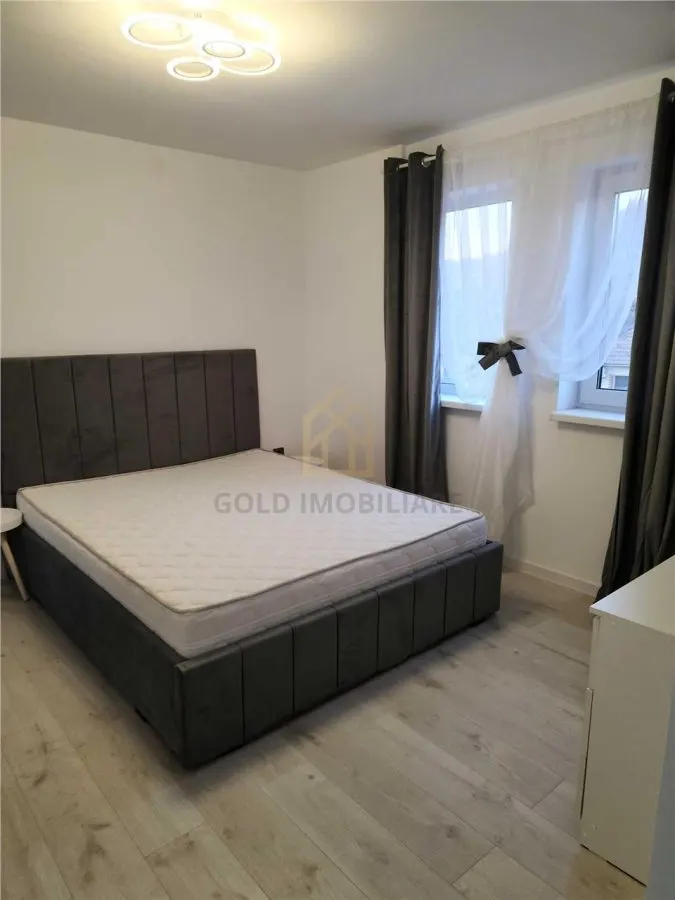 Apartament 3 camere de inchiriat bloc nou - foto 3