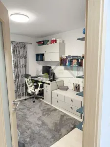 Apartament 4 camere, 98 mp utili, mobilat si utilat, zona Scriitorilor - foto 5