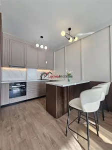 Unele apartamente se remarcă prin preț, altele prin calitate. Acesta le oferă pe ambele! - foto 4