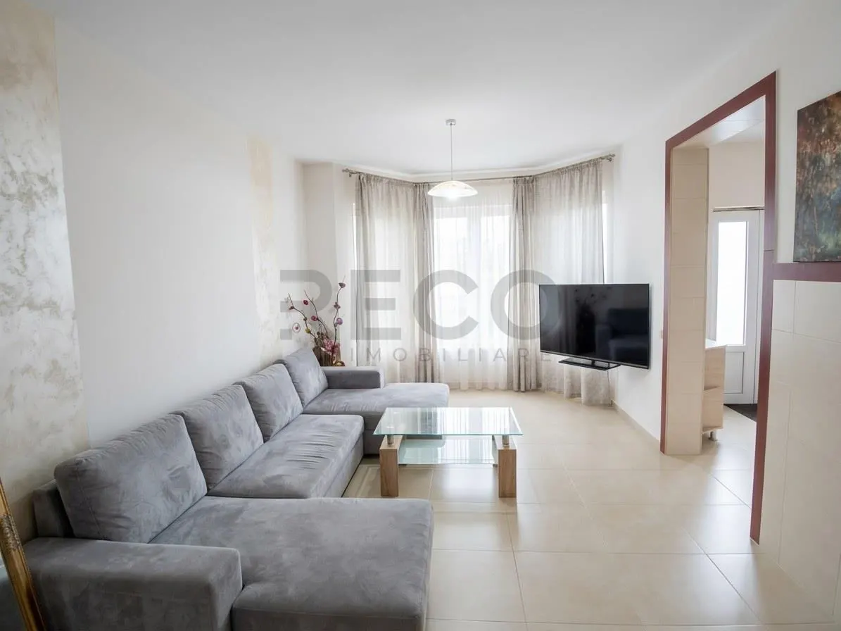 RECO Casa la cheie in Cartierul tineretului - foto 1