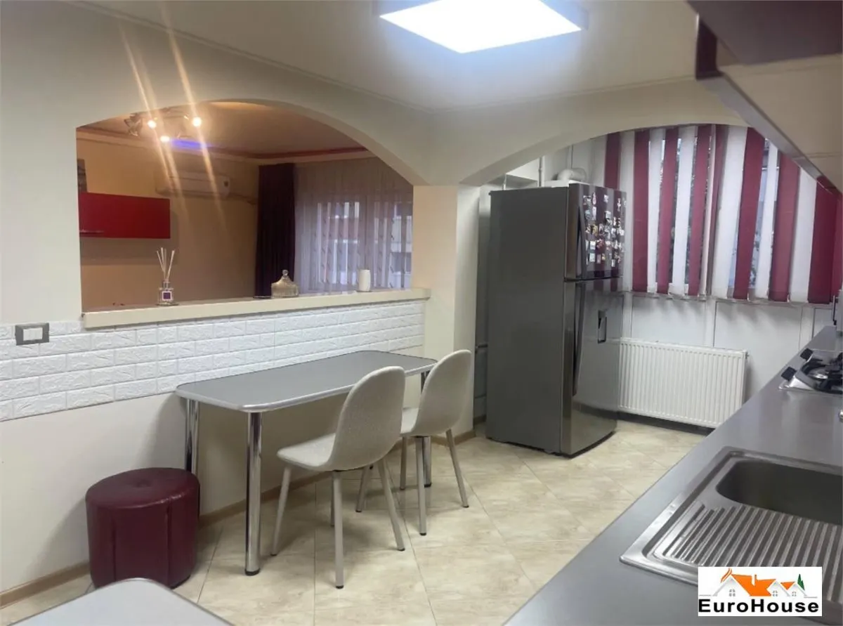 Apartament 3 Camere De Inchiriat Complet Mobilat și Utilat | Aer condiționat - foto 3
