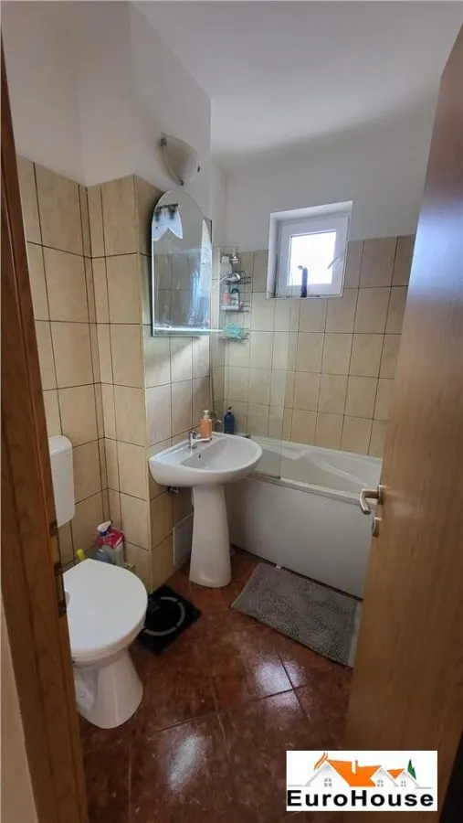 Apartament 3 Camere De Inchiriat | 95 mp | Zona Stadion | Etaj 1 | 2 Băi | Complet Mobilat și Utilat - foto 6