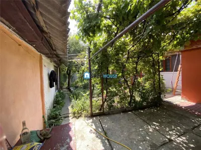Casa cu 3 Camere si Gradina - Zona Centrala - foto 4