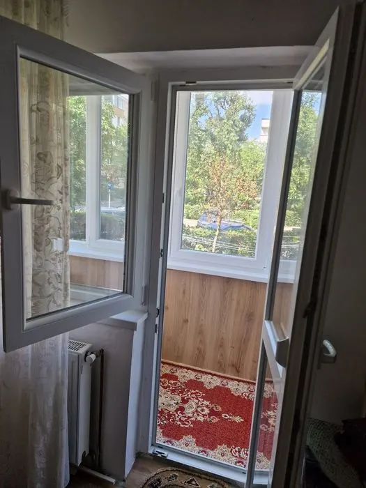 Apartament  2 camere decomandat zona Craiter - foto 5