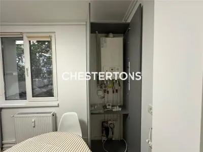 Apartament 2 camere Renovat Lux zona Margeanului - foto 4