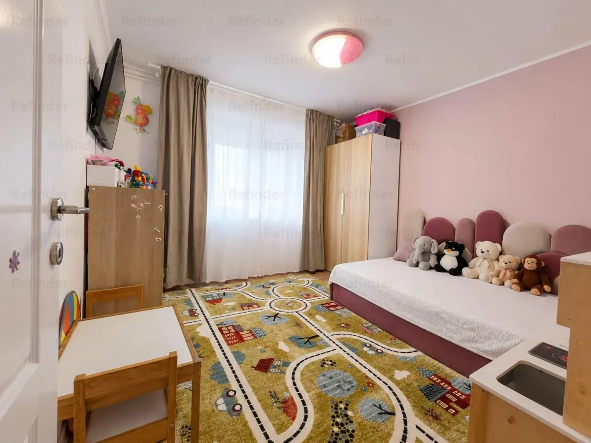 Vanzare apartament 4 camere | Nerva Traian | centrala proprie | 95mp utili | renovat premium | et 8 | bloc 1992 | - foto 1