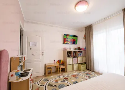 Vanzare apartament 4 camere | Nerva Traian | centrala proprie | 95mp utili | renovat premium | et 8 | bloc 1992 | - foto 10
