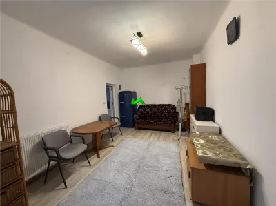 Garsoniera la casa de inchiriat Sibiu Piata Cluj - foto 4