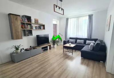 Apartament de vanzare 3 camere Sibiu Complex Henri Coanda - Sibiu