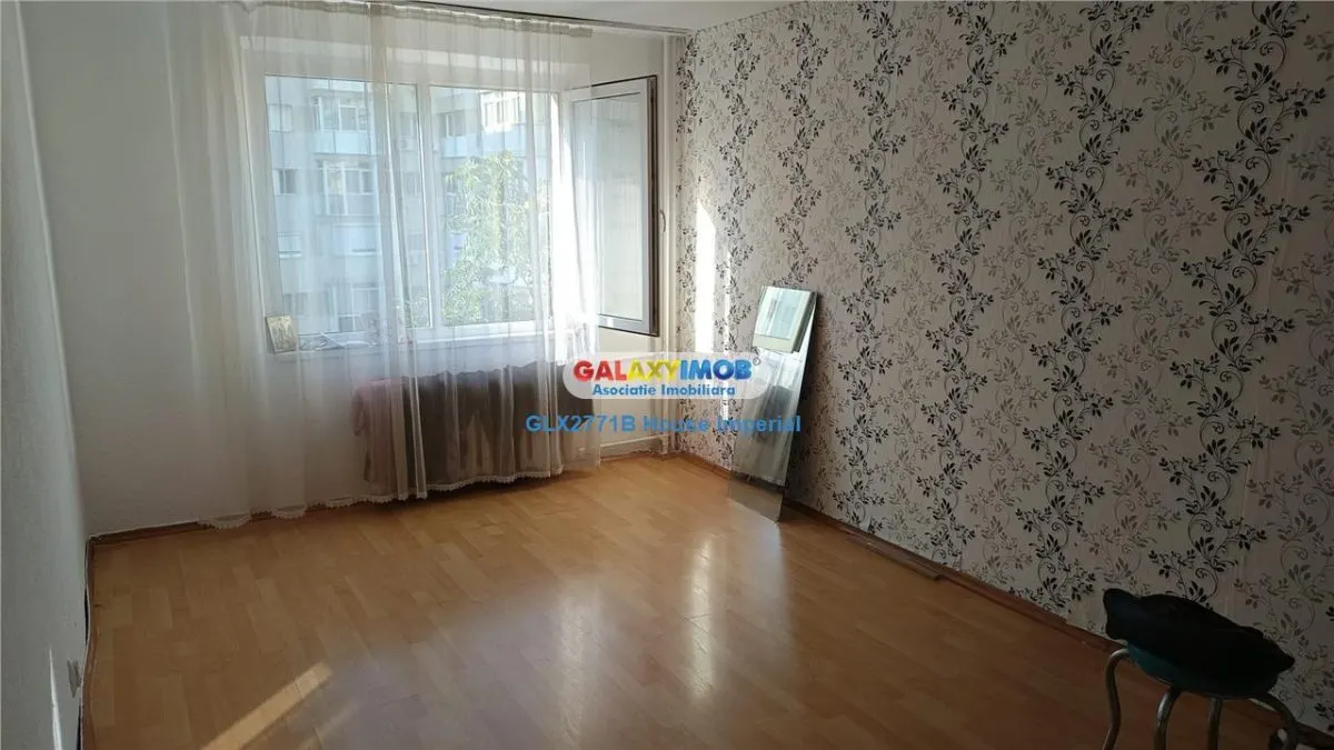 Apartament 3 camere decomandat ,Bld Basarabia - foto 3