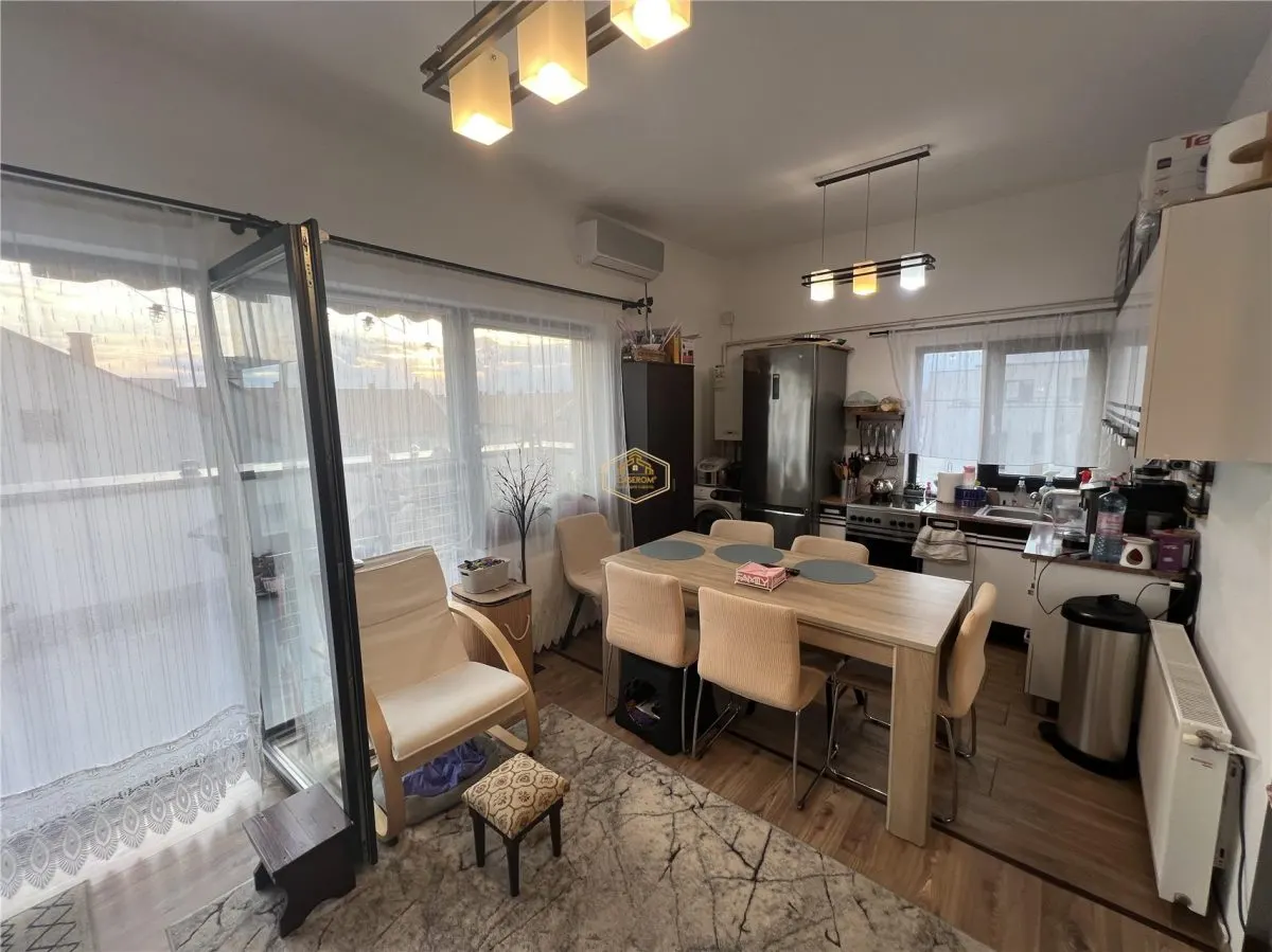 Apartament cu 2 dormitoare + terasa spectaculoasa | Carpati 2 - foto 2
