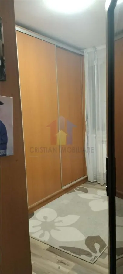 Zona linistita!! Ap 4 camere conf 1, Hipodrom, etaj 3, renovat recent, mobilat si utiltat - foto 8