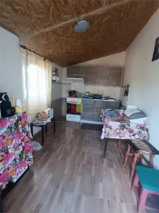 Casa foarte bine intretinuta, zona Cazasu - foto 14