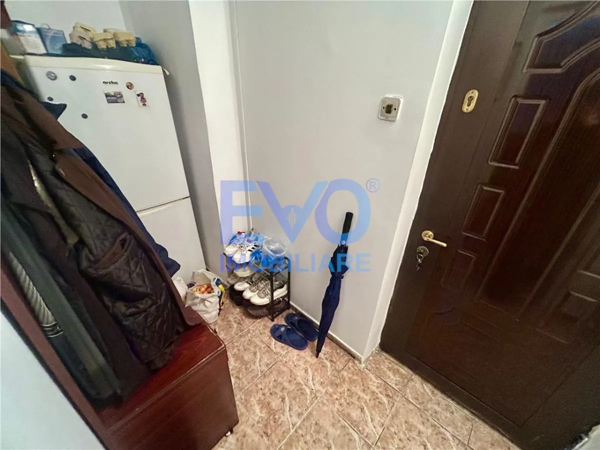 APARTAMENT 2 CAMERE, ETAJ INTERMEDIAR, PODU ROS - foto 4