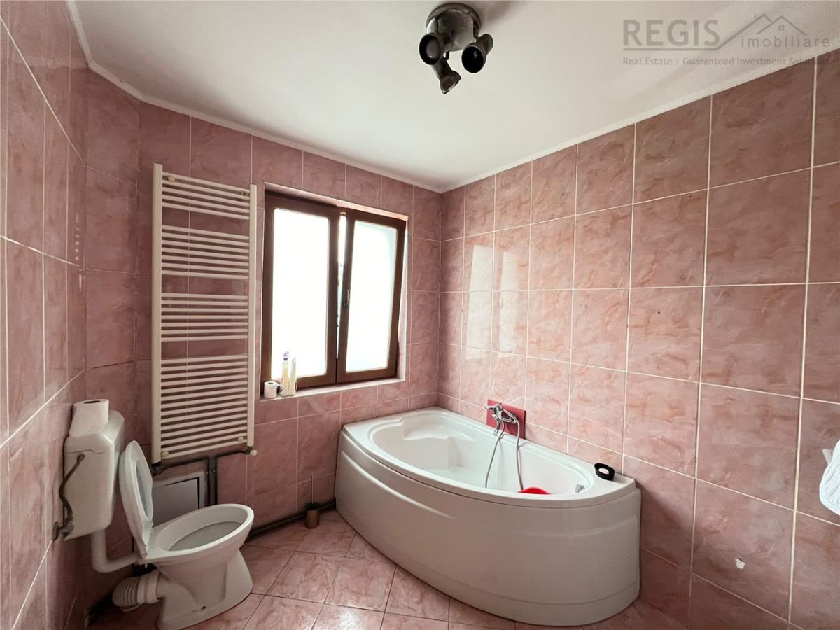 Apartament premium 3 camere cu terasa și curte | Noua, Brașov - foto 21