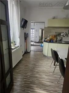 Casa de inchiriat | 3 camere | Brasovul Vechi | Curte | Parcare - foto 2