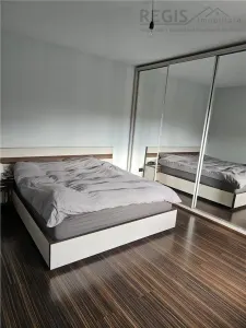 Casa de inchiriat | 3 camere | Brasovul Vechi | Curte | Parcare - foto 6