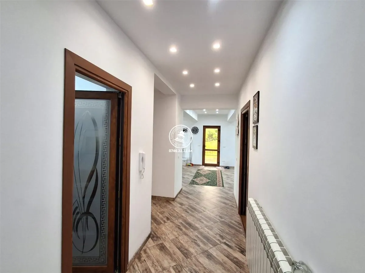 Casa de vanzare Rediu - foto 11