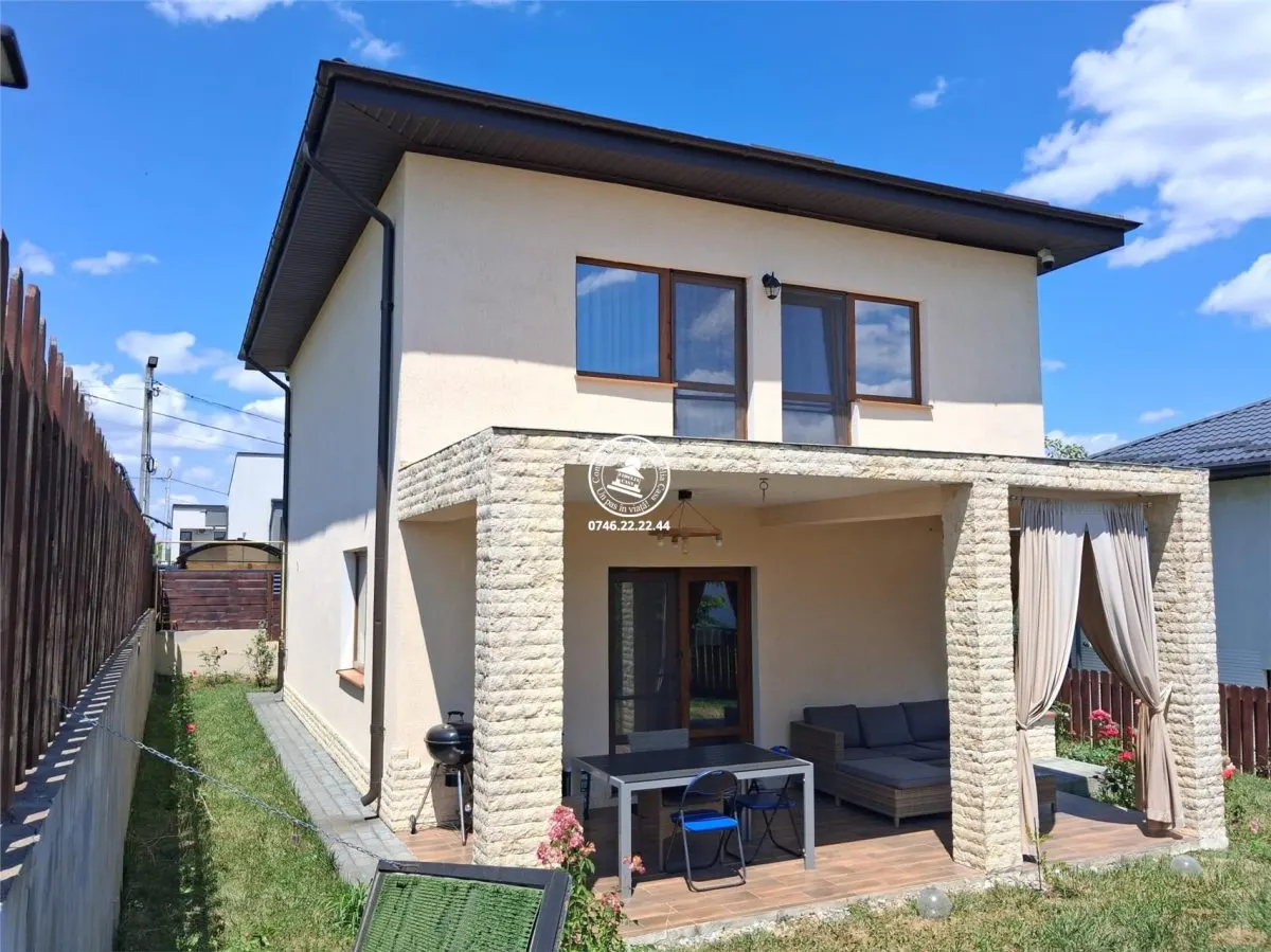 Vila  de vanzare  Rediu - foto 1