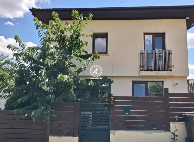 Vila  de vanzare  Rediu - foto 2