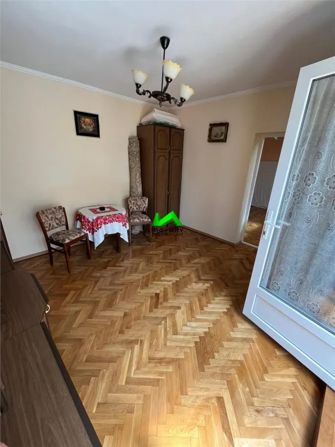 Casa de vanzare 3 camere pivnita Sibiu Lupeni - foto 8
