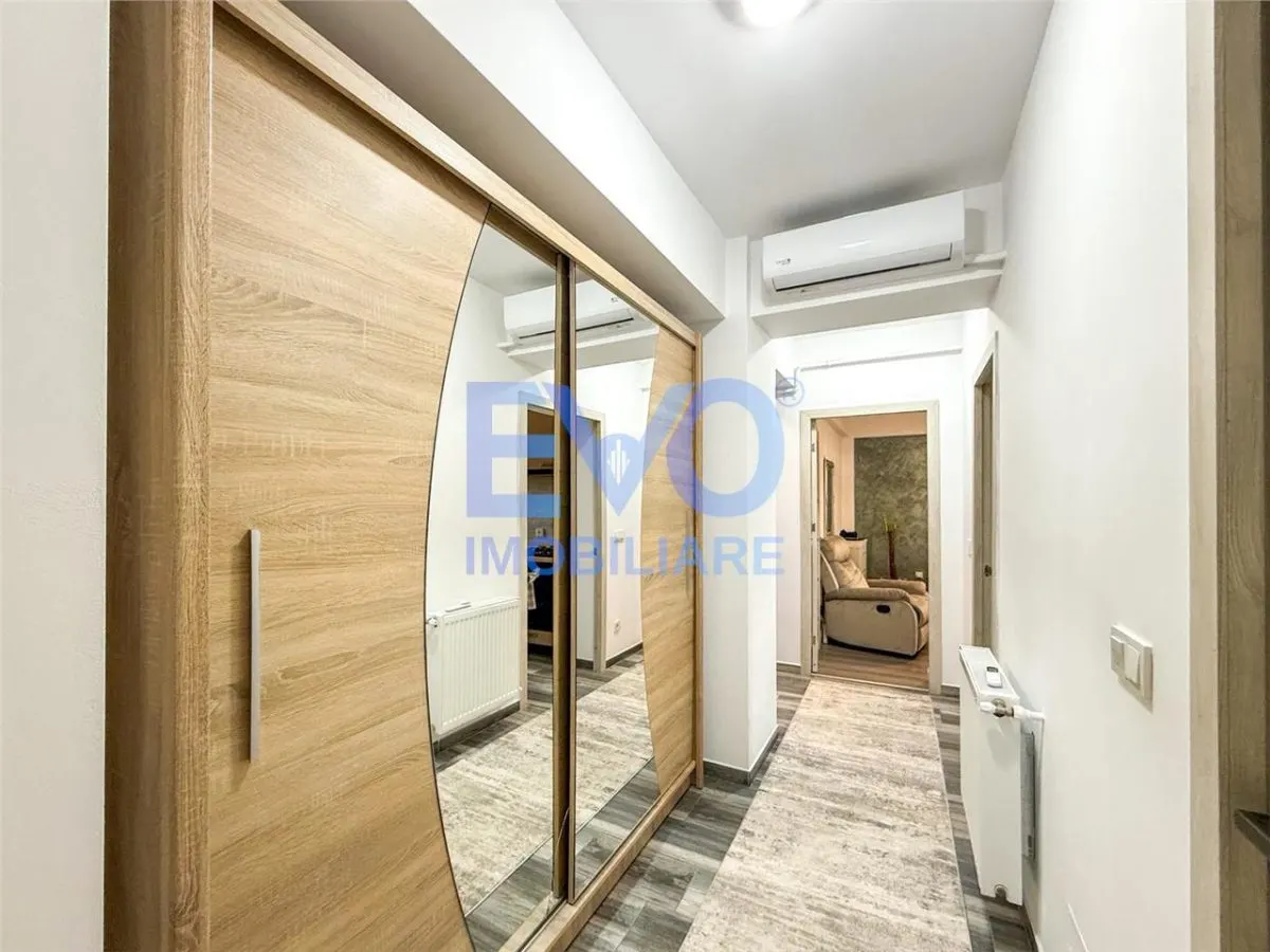 Apartament cu 2 camere, etajul 1, decomandat, geam la baie, zona Rediu - foto 4