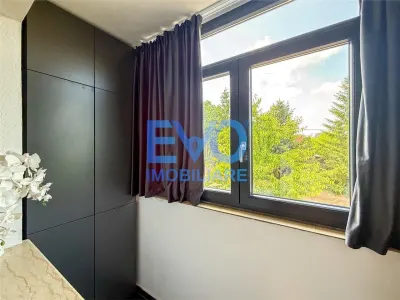 Apartament cu 2 camere, etajul 1, decomandat, geam la baie, zona Rediu - foto 7