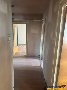 Apartament cu 3 camere, etaj2,  2balcoane, Centru Civic Brasov - foto 5