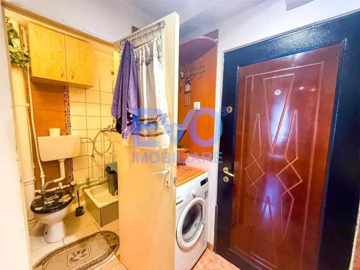 Camera de camin, etaj 2, mobilata&utilata, baie proprie, zona Nicolina - foto 3